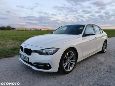 BMW Seria 3 320i GPF xDrive Sport Line