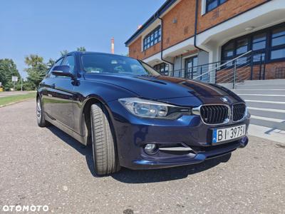 BMW Seria 3 328i