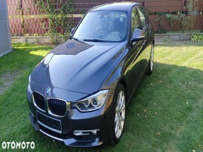 BMW Seria 3 328i Modern Line