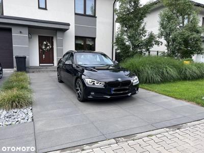 BMW Seria 3 328i xDrive