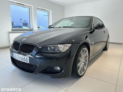 BMW Seria 3 330d DPF Cabrio M Sport Edition