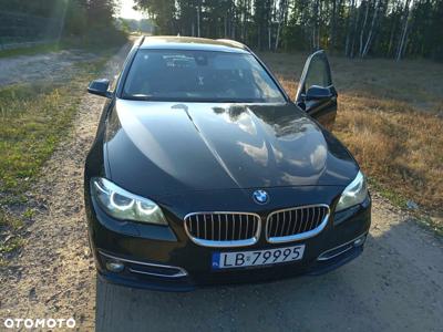 BMW Seria 5 520d Luxury Line