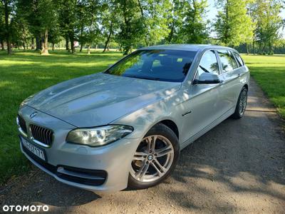 BMW Seria 5 520d Touring Luxury Line