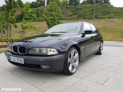 BMW Seria 5 523i