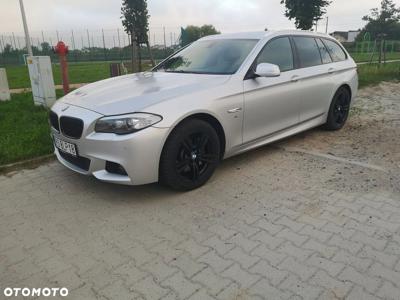 BMW Seria 5 525d Touring Sport-Aut