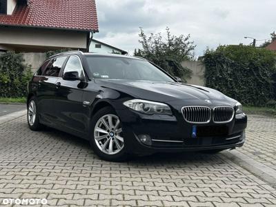 BMW Seria 5 525d xDrive Touring Modern Line