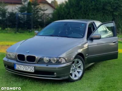 BMW Seria 5 525i