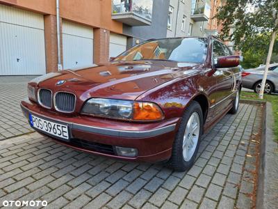 BMW Seria 5 528i