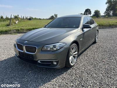 BMW Seria 5 535i Luxury Line