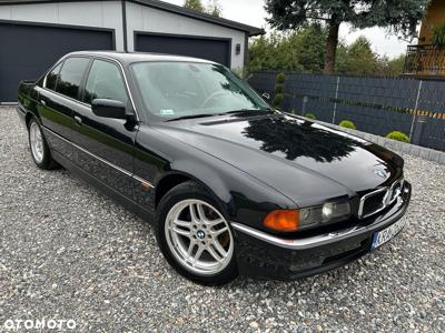 BMW Seria 7 740i