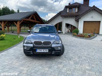 BMW X5 4.8i xDrive