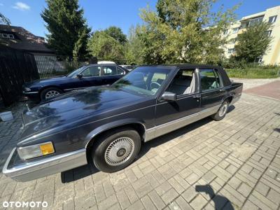 Cadillac Deville 4.9 STD