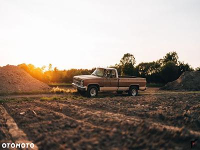 Chevrolet C-20