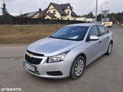 Chevrolet Cruze 1.6 Base