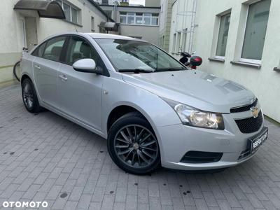 Chevrolet Cruze 1.8 LS+