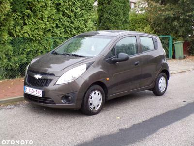 Chevrolet Spark 1.0 +