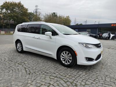 Chrysler Pacifica II 2019