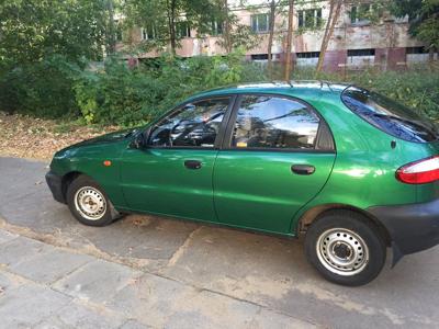 Daewoo Lanos 1.4 hatchback