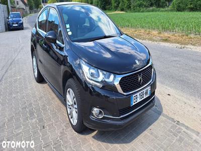 DS Automobiles DS 4 1.5 BlueHDi Performance Line +