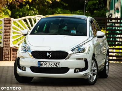 DS Automobiles DS 5