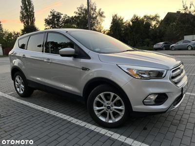 Ford Escape 1.5 EcoBoost AWD SE