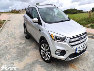 Ford Escape 2.0 EcoBoost AWD Titanium