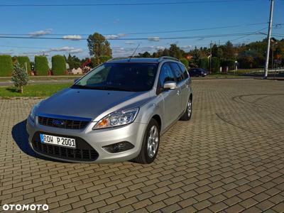 Ford Focus 1.6 16V Silver Magic