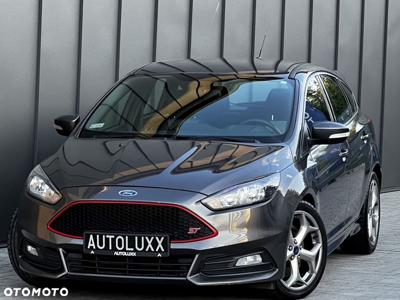 Ford Focus 2.0 EcoBoost ST-2