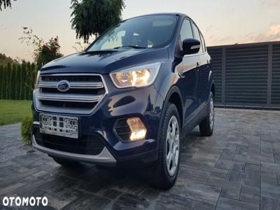 Ford Kuga 1.5 EcoBoost 2x4 Business Edition