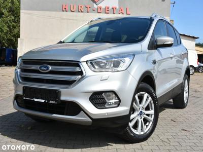 Ford Kuga 1.5 EcoBoost 2x4 Titanium