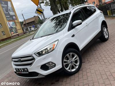 Ford Kuga 1.5 TDCi 2x4 Titanium