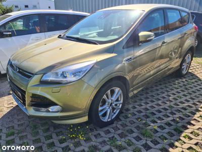 Ford Kuga 1.6 EcoBoost 2x4 Titanium