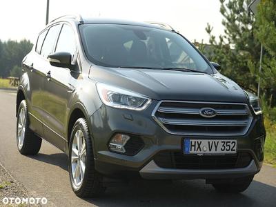 Ford Kuga 2.0 TDCi 2x4 Titanium