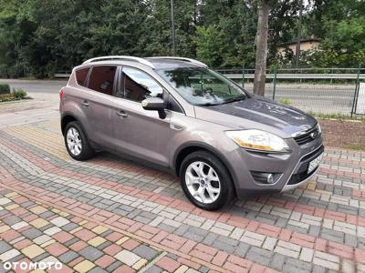 Ford Kuga 2.0 TDCi 2x4 Titanium