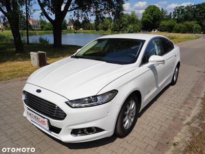 Ford Mondeo 2.0 Ti-VCT Hybrid Titanium