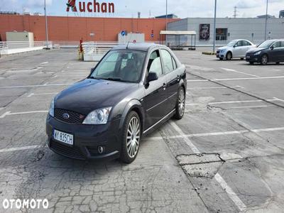 Ford Mondeo V6 ST 220