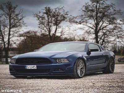 Ford Mustang 3.7 V6 Premium