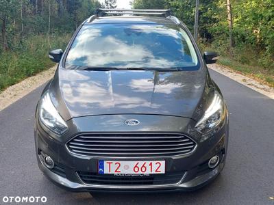 Ford S-Max 2.0 EcoBlue Titanium