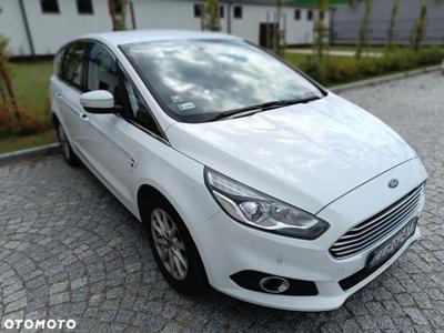 Ford S-Max 2.0 TDCi Titanium