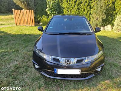 Honda Civic 2.2i-CTDi DPF Sport