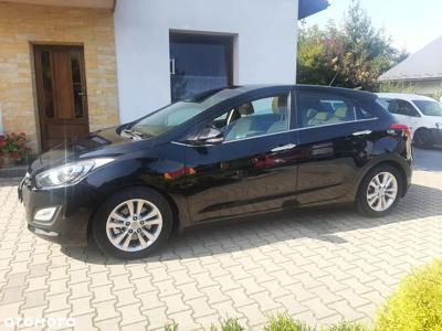 Hyundai I30 blue 1.6 GDI YES Silver