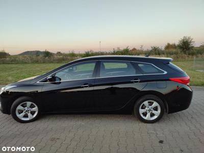 Hyundai i40 Kombi blue 1.7 CRDi Style