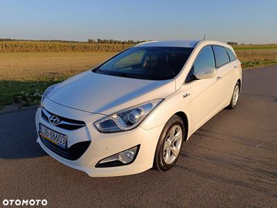 Hyundai i40 Kombi blue 1.7 CRDi Style