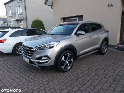 Hyundai Tucson blue 1.7 CRDi 2WD Style