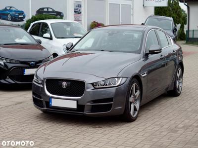 Jaguar XE 2.0 D Prestige