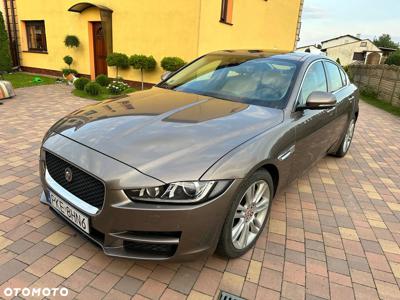 Jaguar XE 2.0 D Prestige