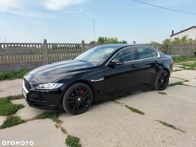 Jaguar XE 2.0 T AWD Portfolio