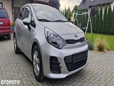 Kia Rio 1.2 ISG Uefa Euro 2016