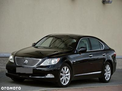 Lexus LS 460 Dynamic Line + Impression Line