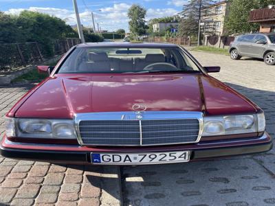 Mercedes- benz-bordowa perła. zabytek 1991 rok